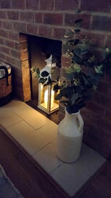 Cosy Cottage With Vineyard View Near Goodwood Chichester Exteriér fotografie